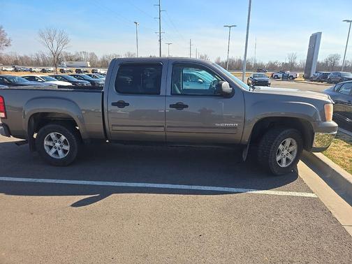 2013 GMC Sierra 1500 SLE1