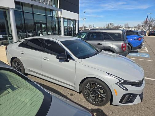 2025 Kia K5 GT-Line