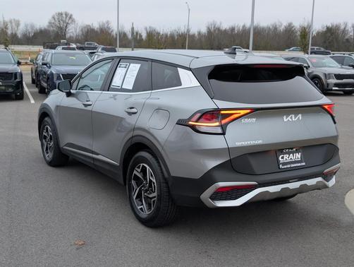 2024 Kia Sportage LX