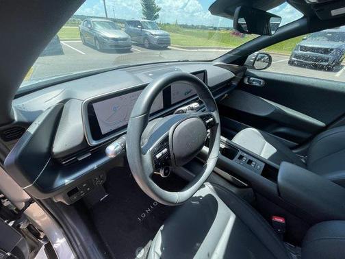 2023 Hyundai IONIQ 6 SEL