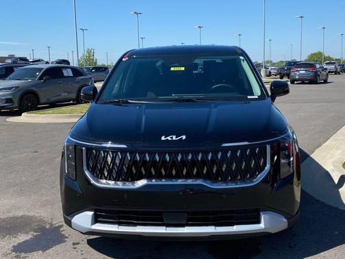 Aurora Black Pearl 2026 Kia Carnival LXS