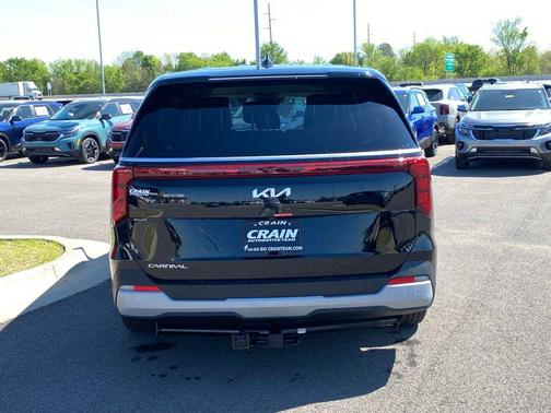 Aurora Black Pearl 2026 Kia Carnival LXS