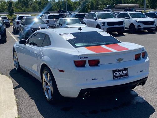 Summit White 2011 Chevrolet Camaro 2SS