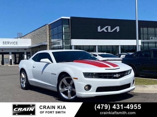 Summit White 2011 Chevrolet Camaro 2SS