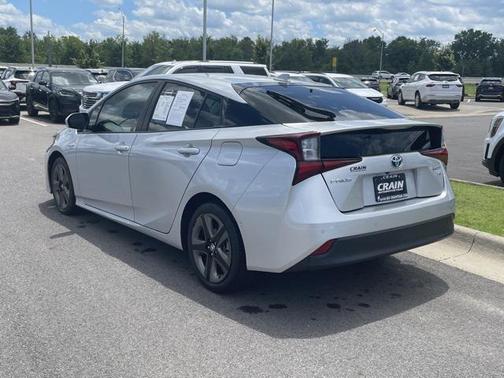 2019 Toyota Prius XLE