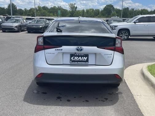 2019 Toyota Prius XLE