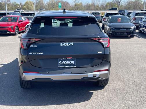 Fusion Black 2026 Kia Sportage Hybrid LX