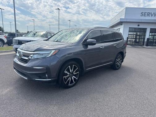 Modern Steel Metallic 2021 Honda Pilot Touring 8-Passenger