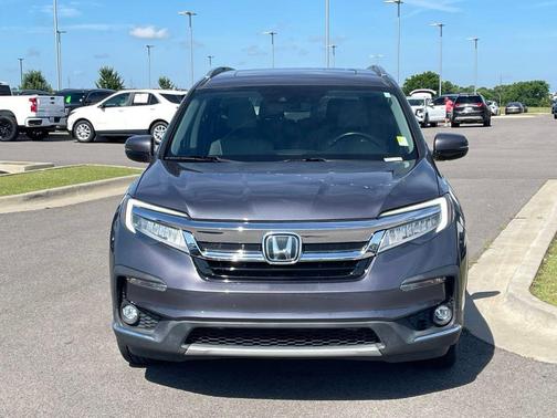 Modern Steel Metallic 2021 Honda Pilot Touring 8-Passenger