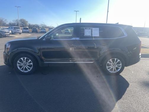 2020 Kia Telluride LX