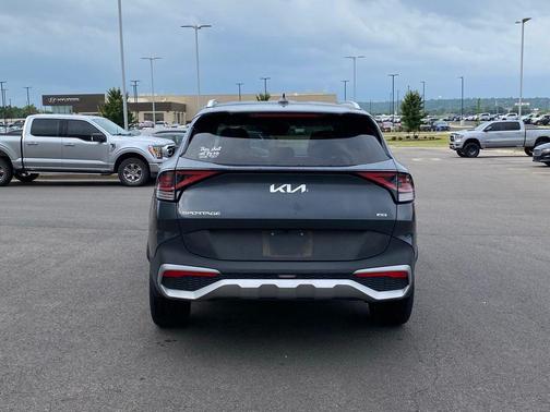 Gray 2023 Kia Sportage EX