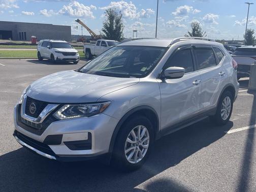 2020 Nissan Rogue SV
