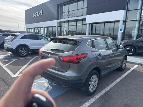 2019 Nissan Rogue Sport S