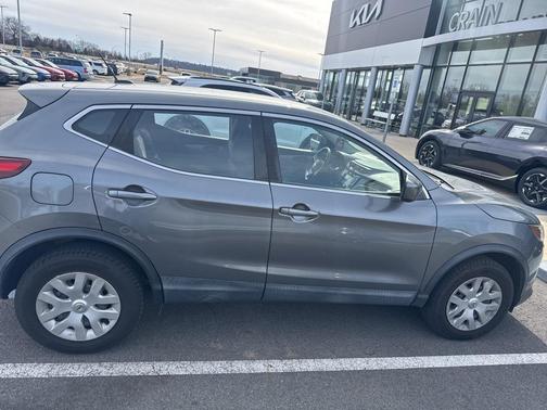 2019 Nissan Rogue Sport S