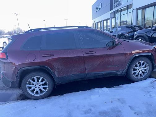 2018 Jeep Cherokee Latitude