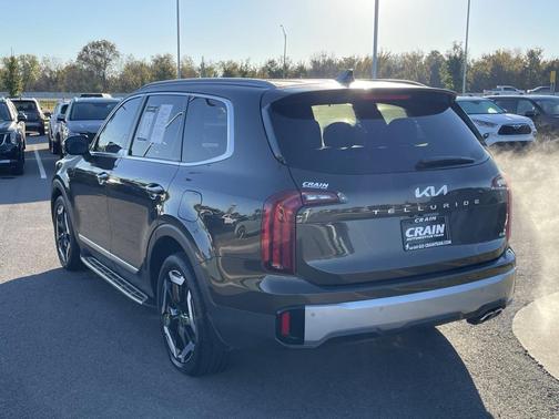 2024 Kia Telluride S