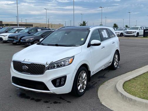 Snow White Pearl 2017 Kia Sorento SXL