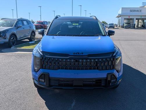 Blue / Black 2026 Kia Sportage S