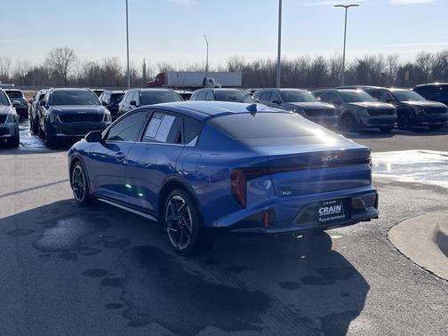 2025 Kia K4 GT-Line