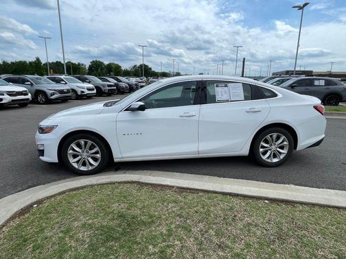 Summit White 2020 Chevrolet Malibu FWD LT