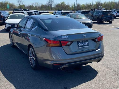 2023 Nissan Altima 2.5 SL