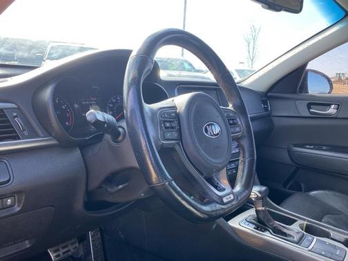2017 Kia Optima SX Turbo