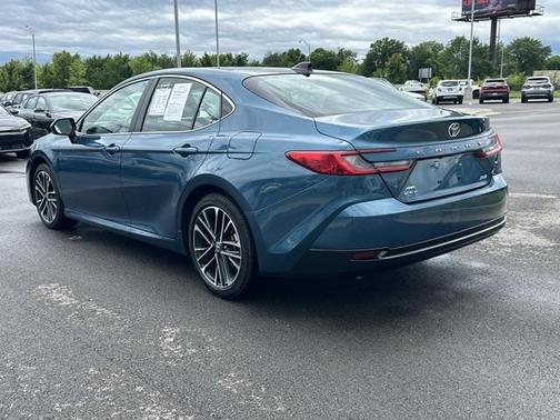 2025 Toyota Camry XLE