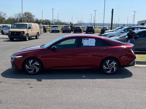 2025 Hyundai ELANTRA Sport