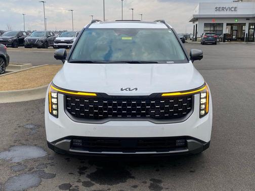 Snow White Pearl 2026 Kia Carnival Hybrid SX Prestige