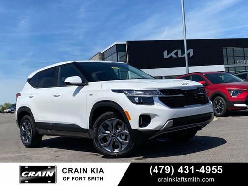 Snow White Pearl 2026 Kia Seltos LX