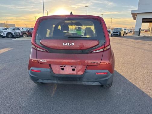 2022 Kia Soul LX