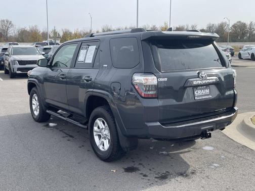 2024 Toyota 4Runner SR5