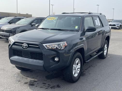 2024 Toyota 4Runner SR5
