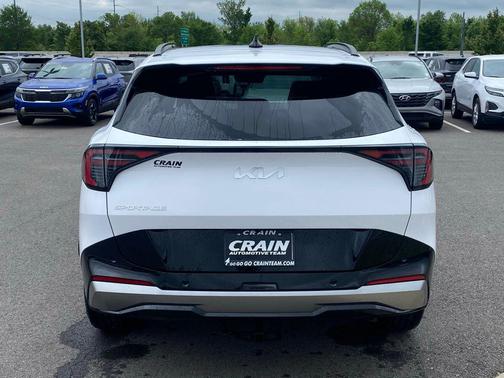 White Pearl 2026 Kia Sportage SX-Prestige