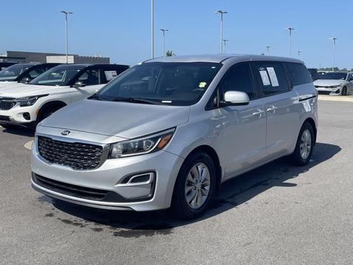 2021 Kia Sedona LX