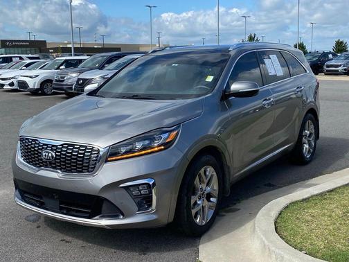 Titanium Silver 2019 Kia Sorento SX