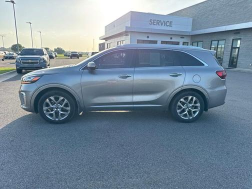 Titanium Silver 2019 Kia Sorento SX