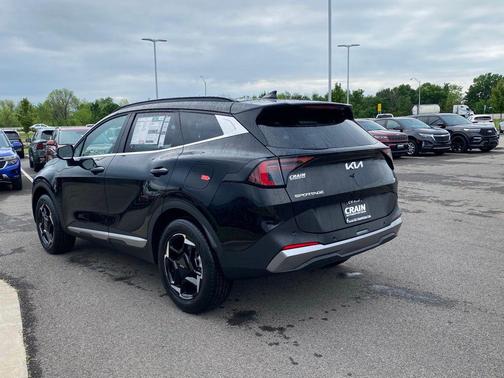 Ebony Black 2026 Kia Sportage EX