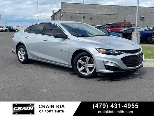 Silver Ice Metallic 2020 Chevrolet Malibu 1LS