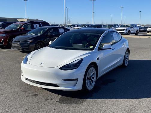 2021 Tesla Model 3 Standard Range Plus