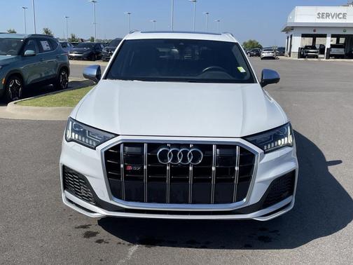2022 Audi SQ7 4.0T Premium Plus