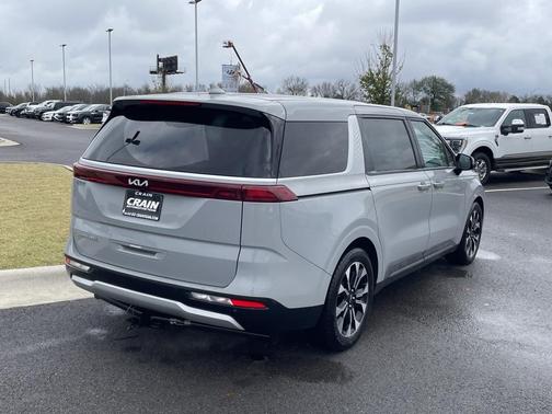 2022 Kia Carnival EX