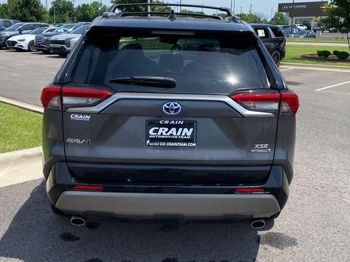 Magnetic Gray Metallic 2019 Toyota RAV4 Hybrid SE