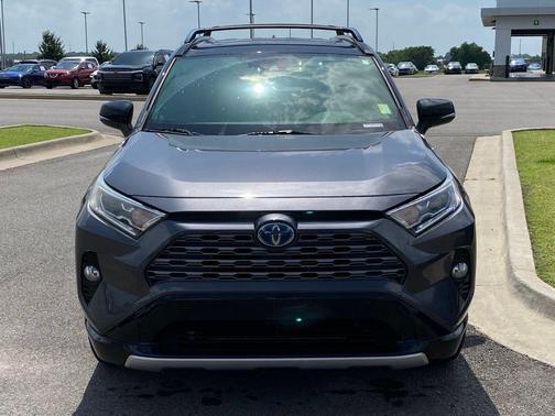 Magnetic Gray Metallic 2019 Toyota RAV4 Hybrid SE