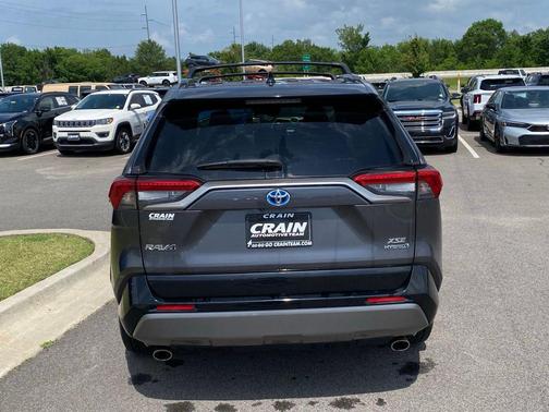 Magnetic Gray Metallic 2019 Toyota RAV4 Hybrid SE