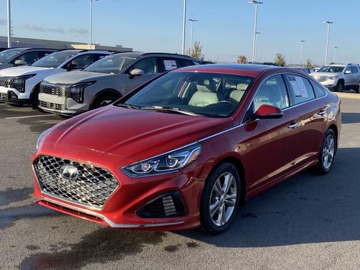 2019 Hyundai SONATA Limited