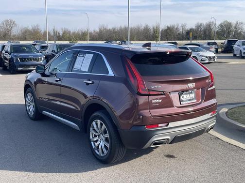 2023 Cadillac XT4 Premium Luxury