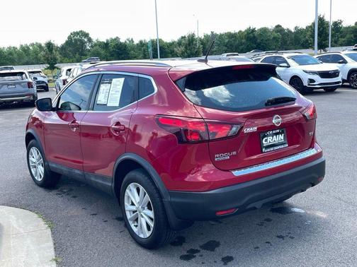 Ruby 2018 Nissan Rogue Sport SV