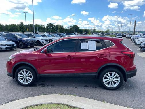 Ruby 2018 Nissan Rogue Sport SV