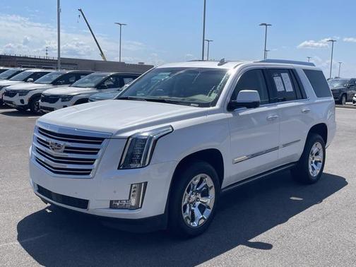 2016 Cadillac Escalade Platinum